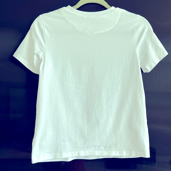 White T-Shirt with Gold and Red Embroidery Size S - Picture 6 of 13